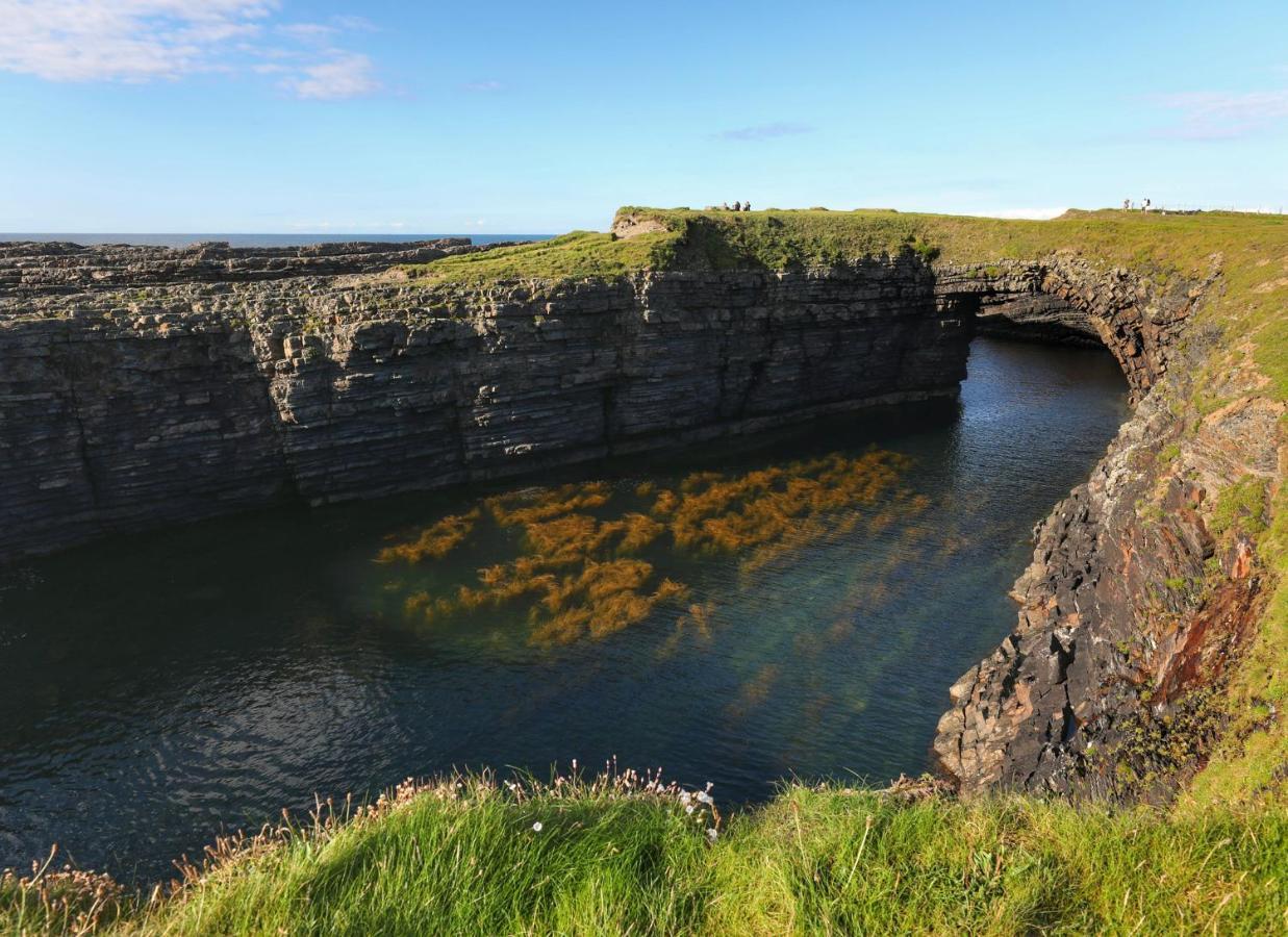 Kilkee Townhouse By Trident Holiday Homes Bagian luar foto