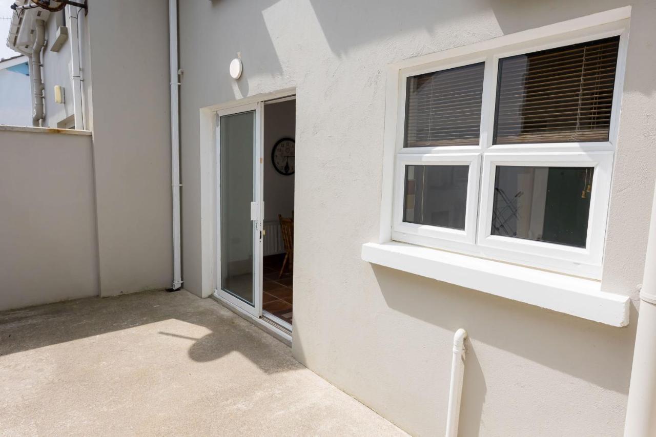 Kilkee Townhouse By Trident Holiday Homes Bagian luar foto